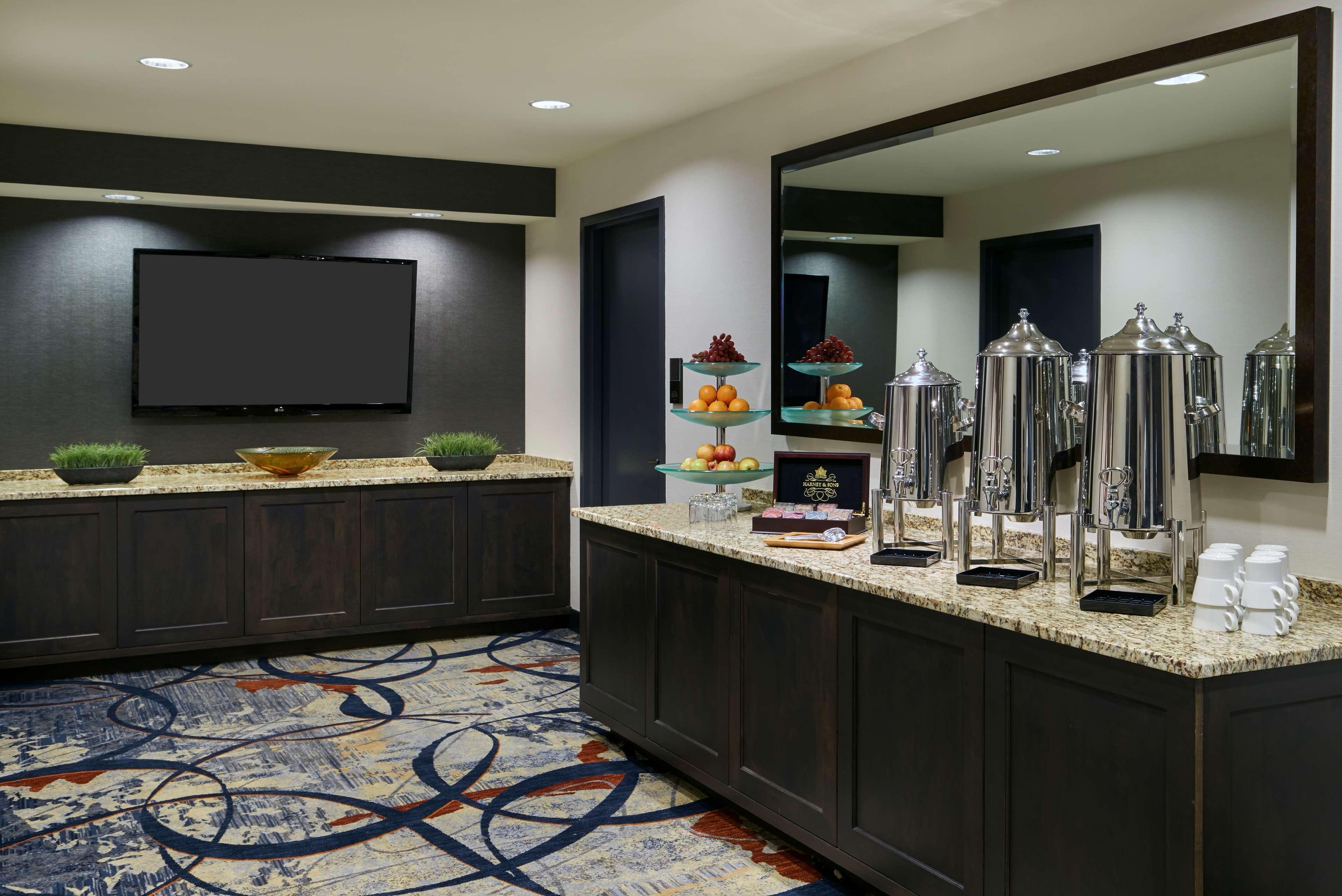 The Inn At Penn, A Hilton Hotel Filadelfia Exterior foto